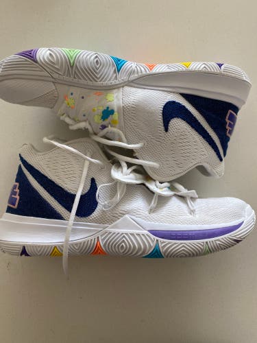 Men's Size 11 (Women's 12) Nike Kyrie 5 Shoes