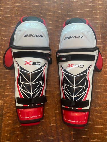 New Bauer Vapor X80 Shin Pads