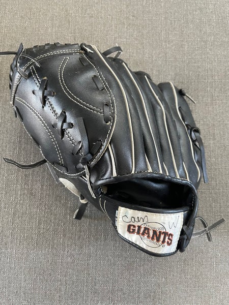 Vintage Special Model 2605 San Francisco Giants Baseball SGA Glove