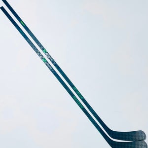 New 2 Pack Vladimir Tarasenko CCM Ribcore Trigger 5 Pro Hockey Sticks-LH-80 Flex-P90-Stick' Em Grip