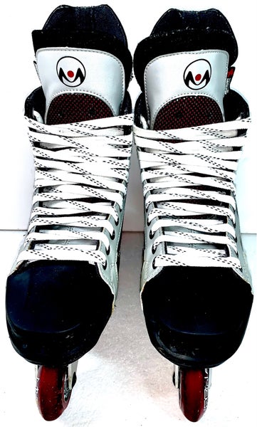 Bauer Mega 30-50 Inline Hockey Skates Size 9R Mens 10.5 Bauer Size 9 (Used) Mega 30-50. | SidelineSwap | Buy and  main image 2