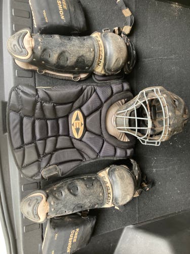 Easton Youth Catcher’s gear