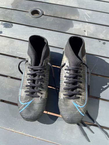 Black Men's Used Size 8.0 (Women's 9.0) Molded Cleats Nike Mercurial Vapor Cleats