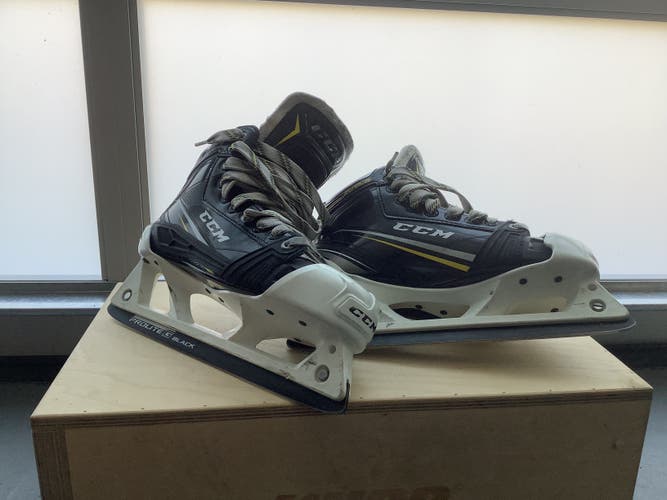 Junior Used CCM Tacks 9080 Hockey Goalie Skates Regular Width Size 7