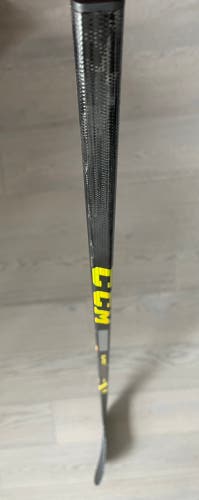 Senior Left Hand P28 Super Tacks AS4 Pro Hockey Stick