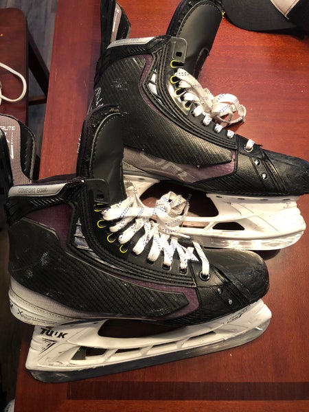 Pro-Stock Bauer Hyperlite Hockey Skates Size 8 1/4