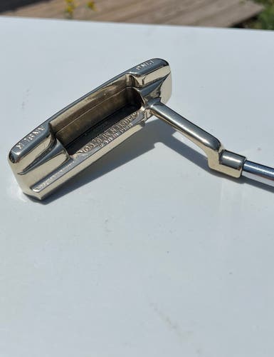 Used Men's Blade Uniflex Right Hand 35" Anser Putter