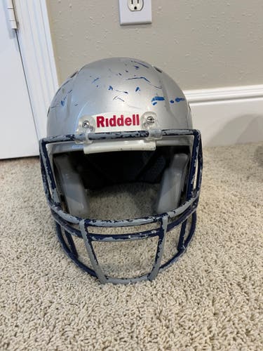 Youth Used Medium Riddell Speed Helmet