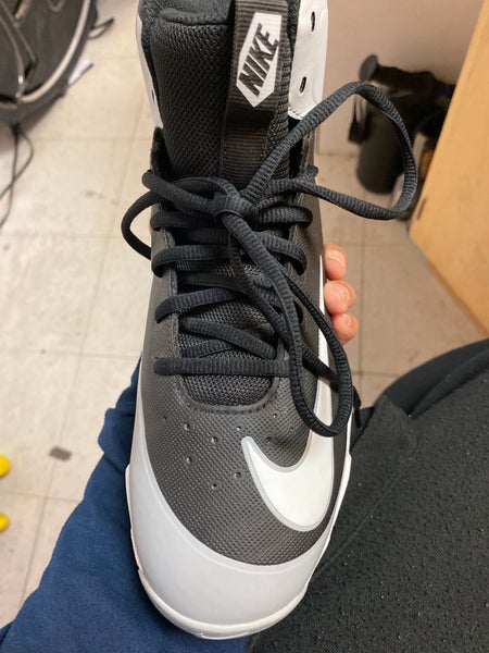 Black Adult Size 7.0 (Women's 8.0) Nike