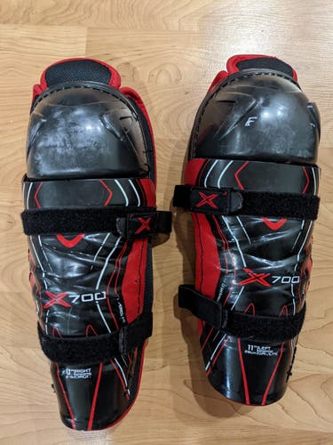 11" Used Bauer Vapor X700 Shin Pads