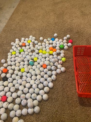 100 Pack Golf Balls [Great Condition]