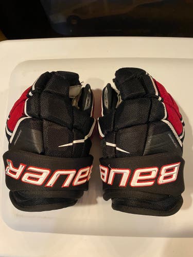 Bauer 13” S21 Supreme Intermediate Gloves