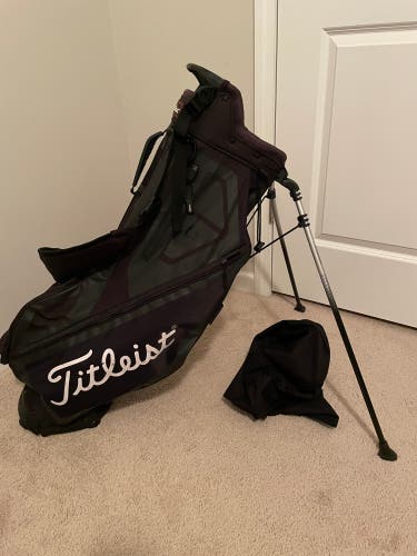 Titleist Players 4 Golf Stand Bag