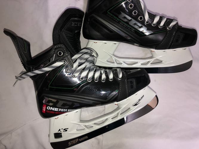 New CCM RibCor 100k Pro Hockey Skates Size 7 - 9