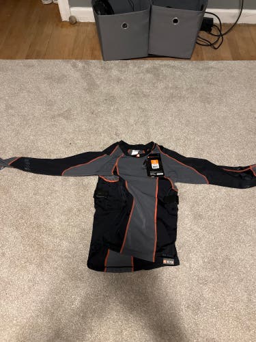 WITH TAG STILL ON Brand New Shock Doctor Ultra Shockskin Hockey Compression Shirt Adult XS