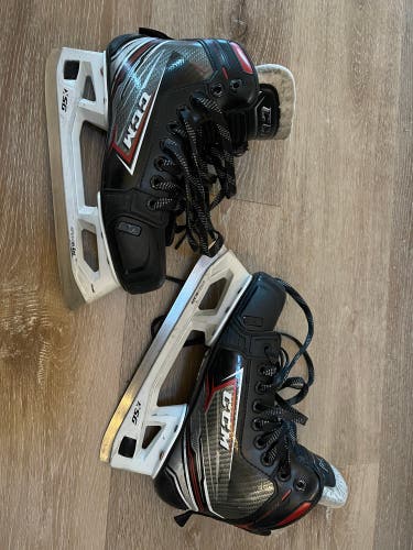 CCM jetspeed FT 460 goalie skates size 4D