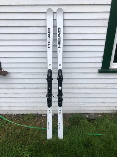 Barely Used Junior SG Skis w/ 14Din Bindings