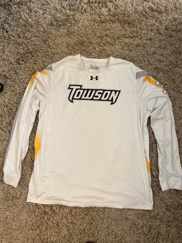 Towson University Team Issued Men’s Long Sleeve Game Warm Up Shirt