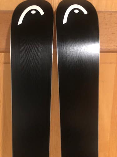 HEAD e-GS RD GS Race Skis with Freelex ST 16 Race Bindings, 181 cm