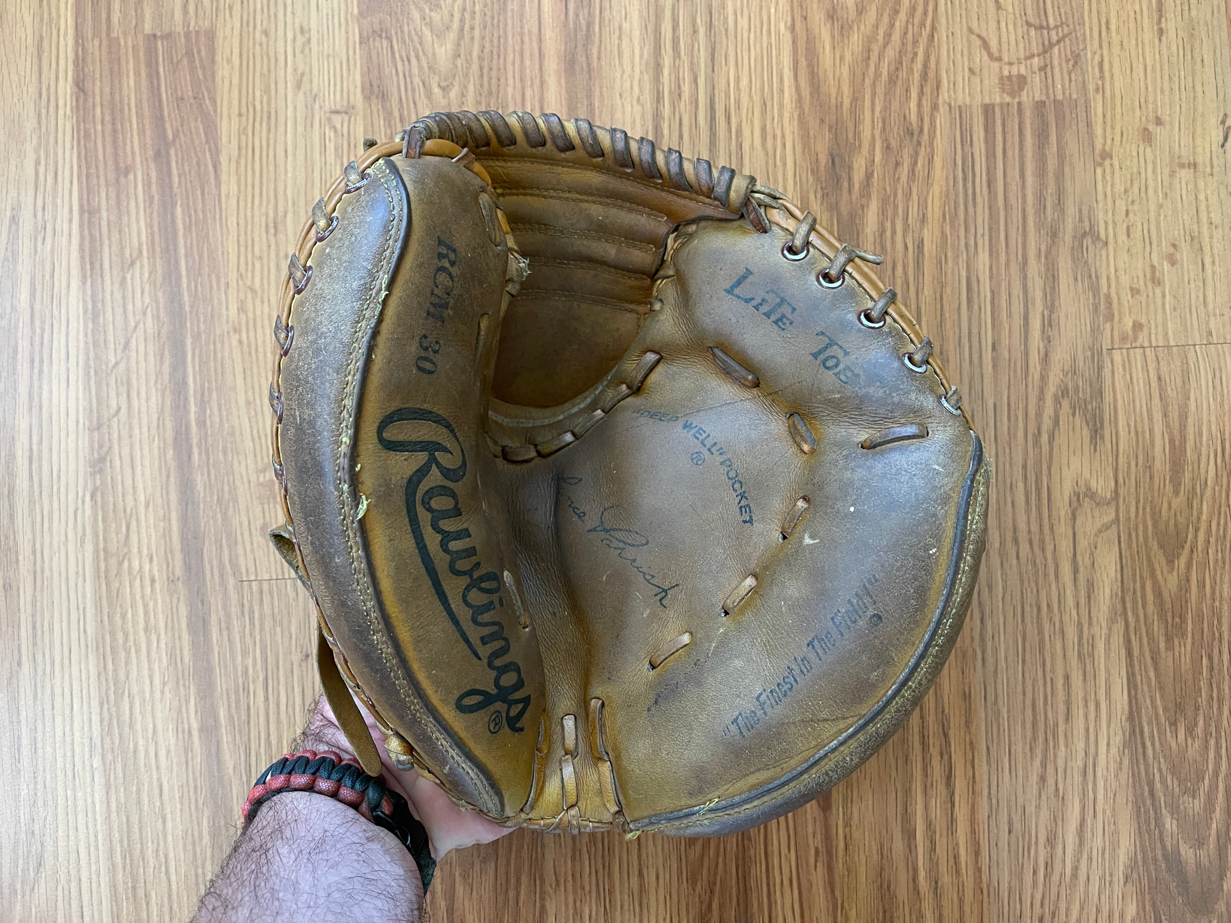 RAWLINGS RCM30 LANCE PARRISH LITE TOE CATCHERS MITT LEFT HAND Good