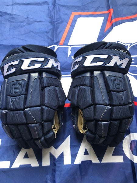 CCM Pro Stock Hockey Gloves