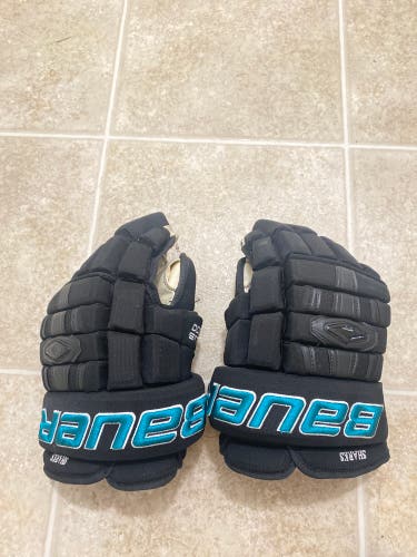 Used Bauer 14" Nexus 1000 Gloves