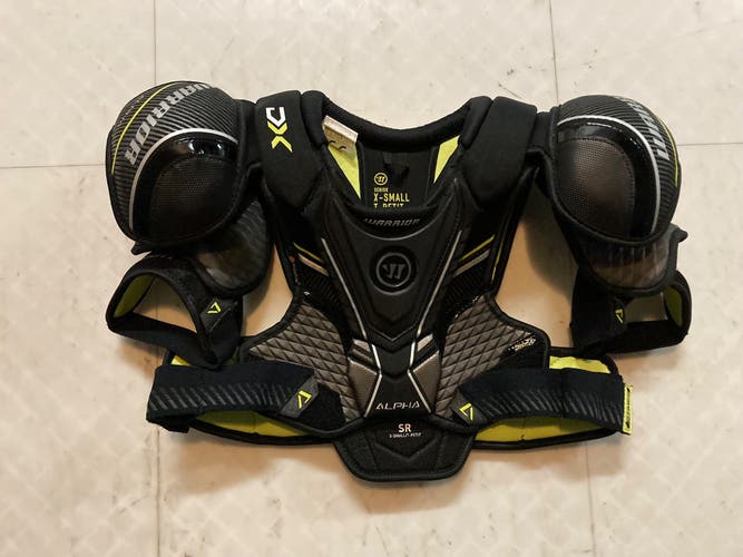 Warrior Aloha DX shoulder pads