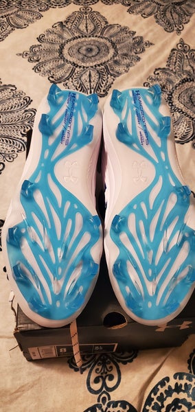 Brand New Under Armour Mens Molded Baseball Cleats Size 8