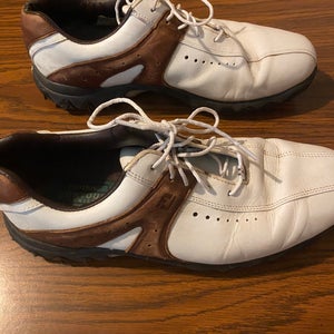 Foot Joy Men’s 9 1/2 Golf Shoes