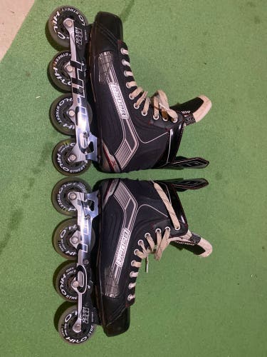 Used Bauer Regular Width Size 10 Vapor X300R Inline Skates