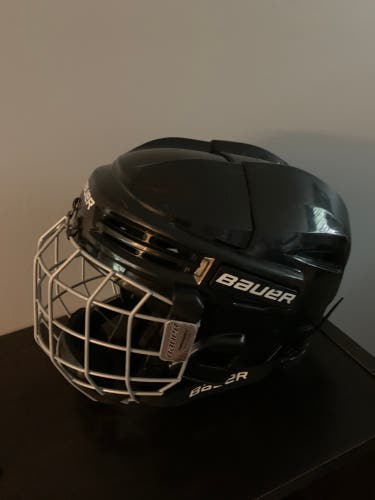Used Youth Bauer  Prodigy Helmet