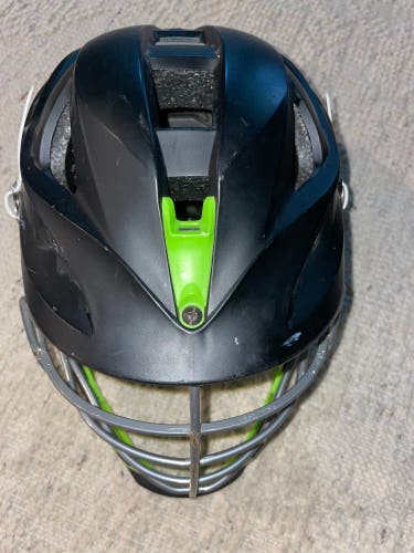 True Lacrosse Cascade S Helmet
