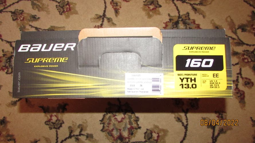 Youth Used Bauer Supreme 160 Hockey Skates Extra Wide Width Size 13