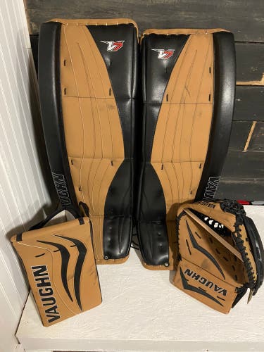 Vaughn V7 full goalie set 34+2