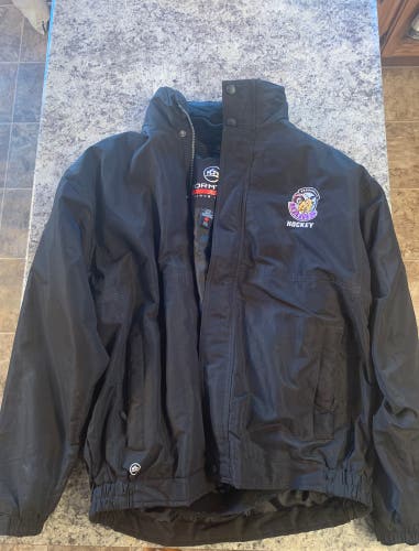 Cheap winter jacket - stormtech size medium