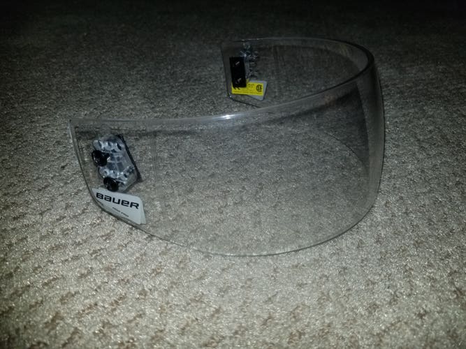 Bauer HDO Pro Straight Visor - Adult w\hardware