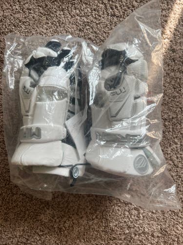 New Maverik 13" M4 Lacrosse Gloves - White