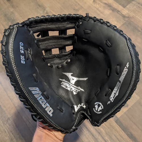 Mizuno Fastpitch 32.5" Catchers Mitt - RHT Softball Catcher - GXS102