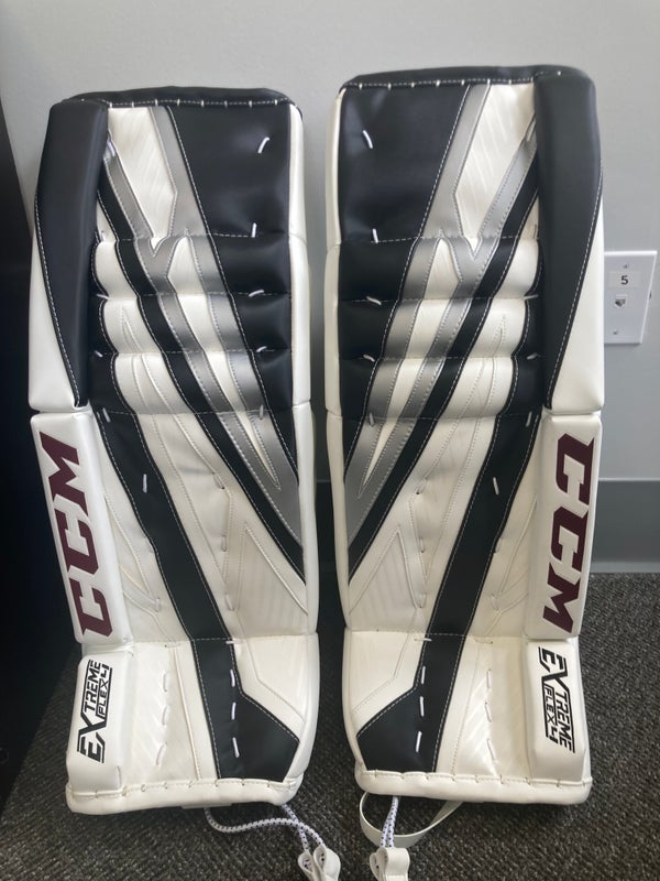 New 29" +1  CCM EFlex 4 Goalie Leg Pads , Glove and Blocker Customized Pro Stock