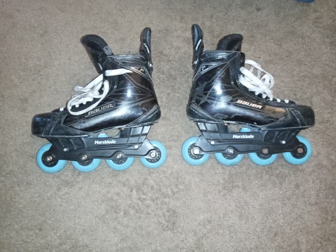 Senior Used Bauer Supreme 1S Hockey Skates Size 8