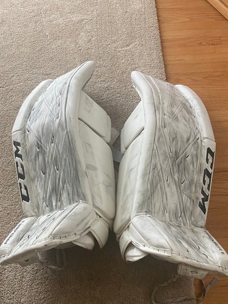 Used 35" CCM Premier II Pro Goalie Leg Pads
