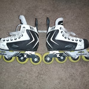 Junior Used Alkali Hockey Skates Size 2