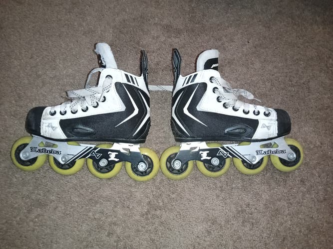 Junior Used Alkali Hockey Skates Size 2