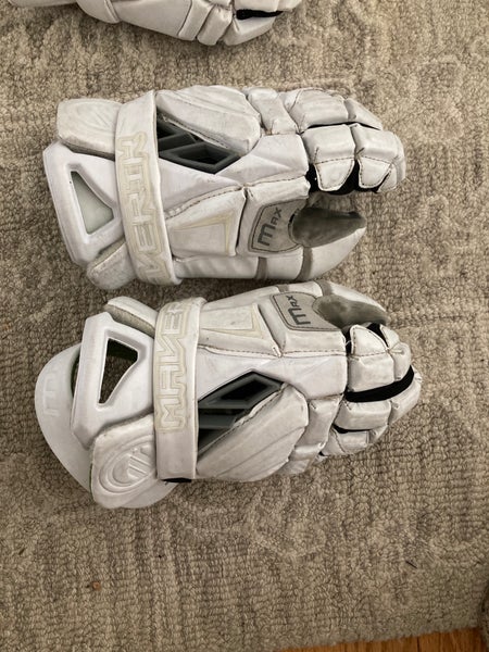 Maverick max goalie gloves
