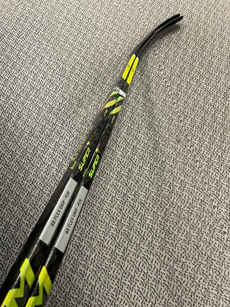 CCM 2-Pack AS4 Pro 65 flex P29 curve left hand sticks