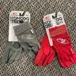 Lizard Skin 2-Pack Komodo Elite Adult small batting gloves