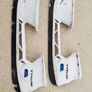 Used True Shift Holders with Steel