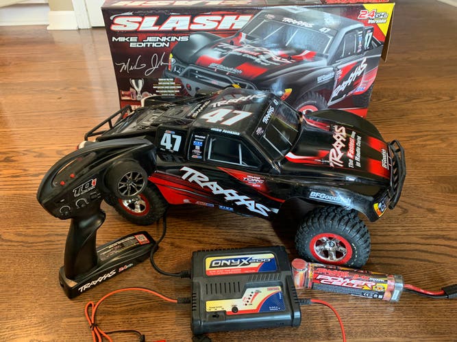 Traxxas Slash RC Car