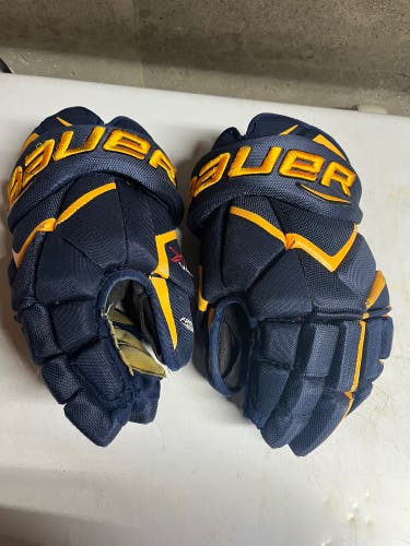 Bauer 14" Pro Stock Vapor matrix pro Gloves