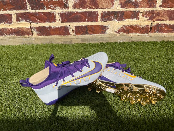 Iroquois National Lacrosse Cleats